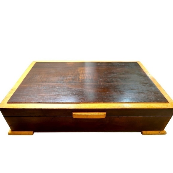 VINTAGE, KING EDWARD, EXQUISITE SILVERPLATE, ANTI-TARNISH CHEST. - Picture 2 of 15